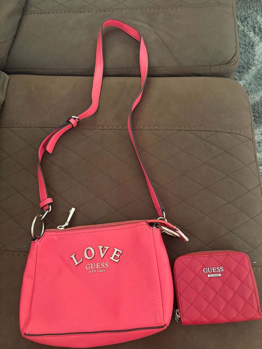 Purse Bundle Red Guess crossbody purse
Pink Bebe mini handbag with shoulder str - Picture 7 of 13